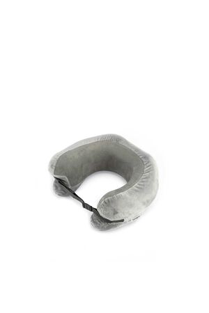 TRAVEL ESSENTIALS ROLL. MEMORY FOAM PILLOW